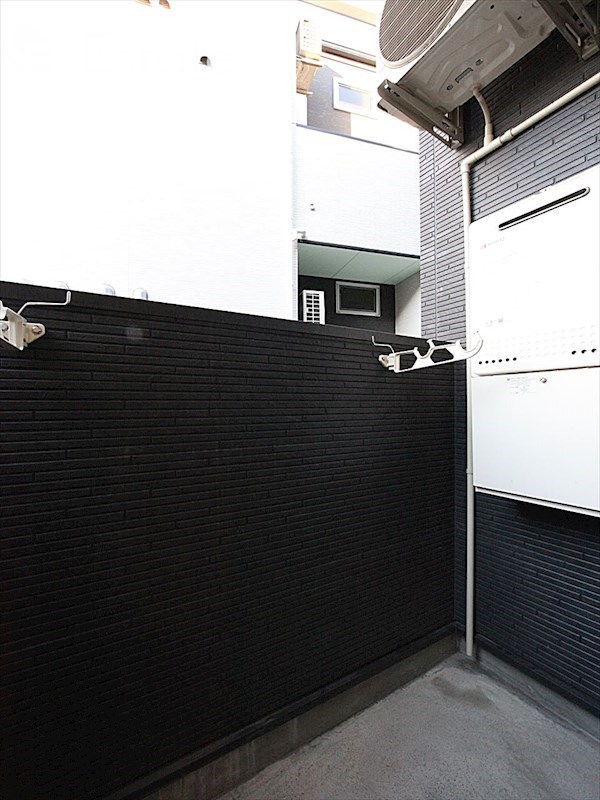 バルコニー　バルコニー