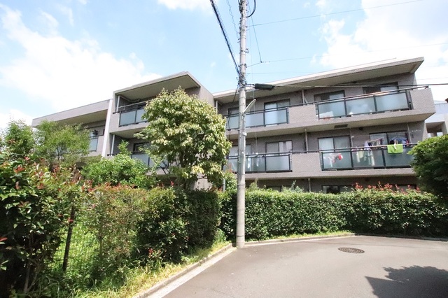 建物外観　★全戸南西向き・外観タイル貼りのマンション★