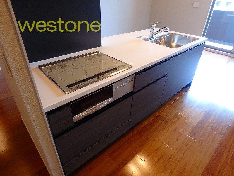 キッチン　アイランドキッチン　IHコンロシステムキッチン