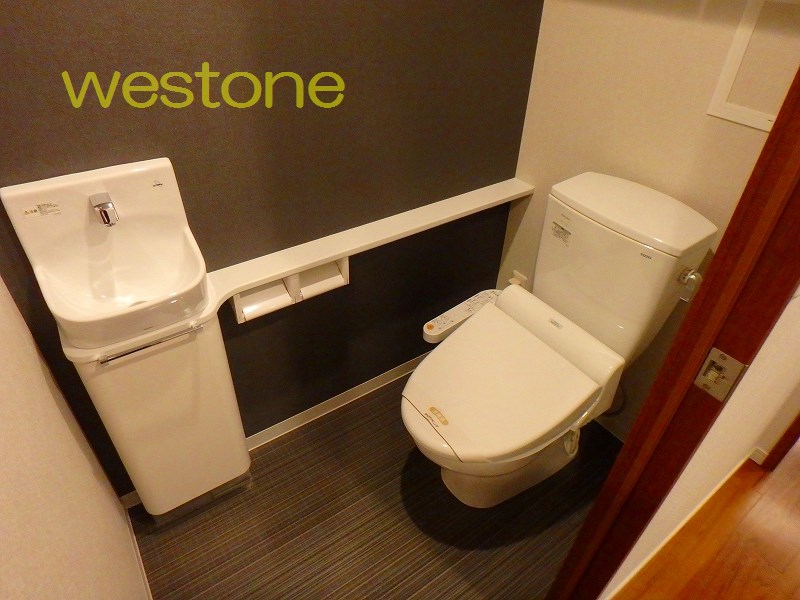 トイレ　ウォシュレットトイレ