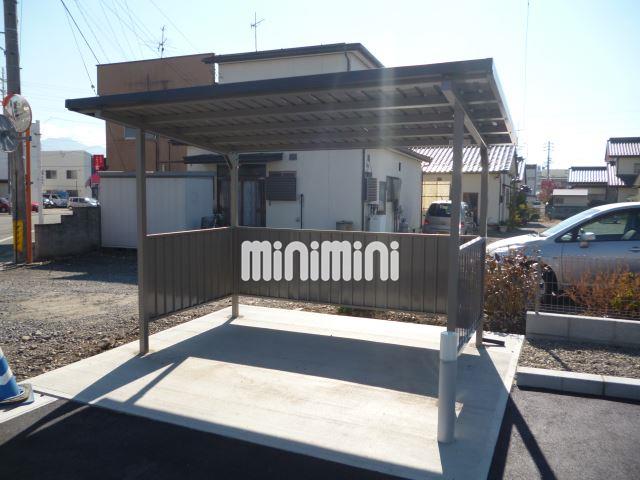 駐車場　駐輪場