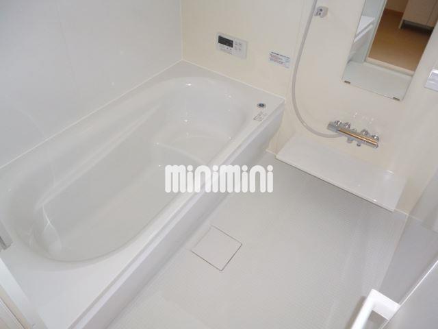 バス・シャワールーム　追焚き機能付き