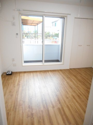 居室・リビング　ゆったりした洋室です