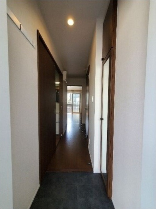 玄関　図面と現状に相違がある場合には現状を優先