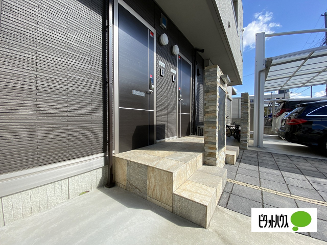 エントランス　エントランス