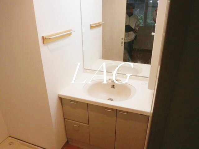 洗面設備　洗面台です。