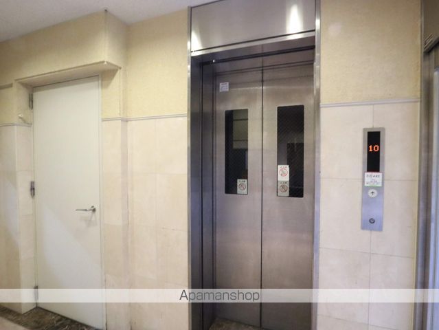 ロビー　ロビー