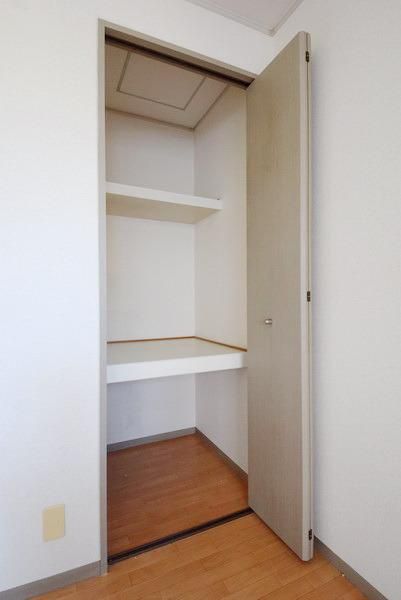 収納　クローゼット収納