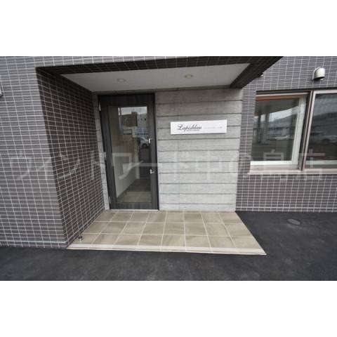 エントランス　詳細は、ウィンドワード中の島店までご相談下さい。