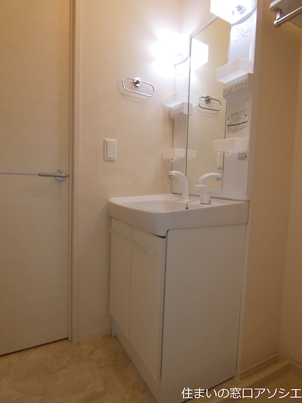 洗面設備　シャンプードレッサー