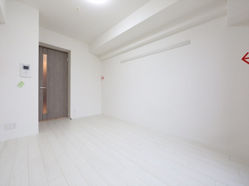 居室・リビング　洋室7.6帖　クローゼット付（収納充実してます）