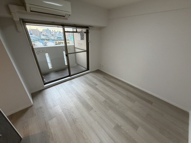 居室・リビング　ゆったり過ごせる居間です