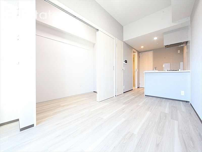 居室・リビング　内装