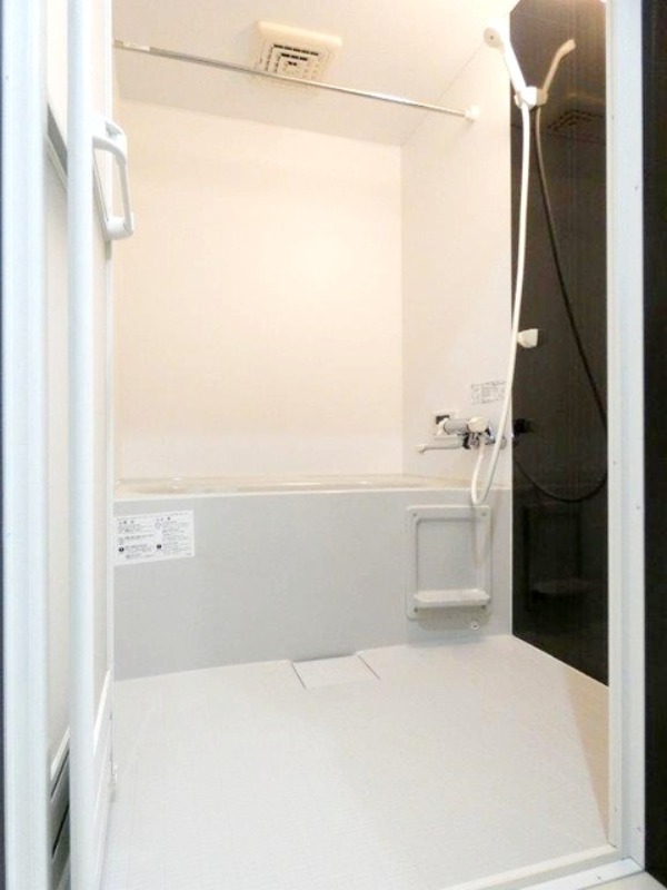 バス・シャワールーム　図面と現状に相違がある場合には現状を優先