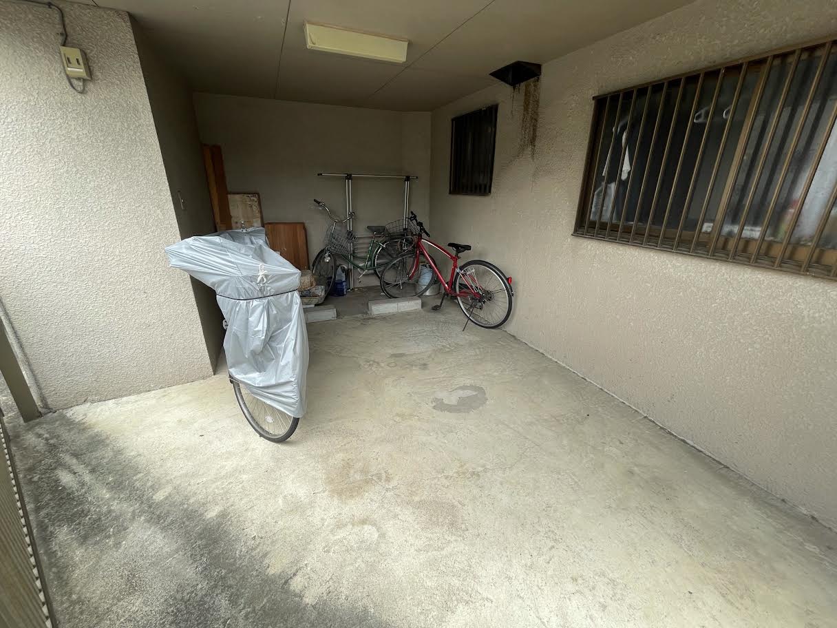 エントランス　毎日通るエントランスはこのようになっています