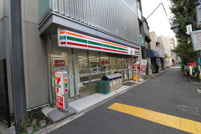 コンビニ　セブンイレブン 杉並桃井1丁目店（コンビニ）まで391m