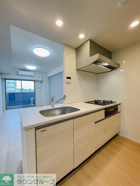 キッチン　※写真は同タイプ住戸です。