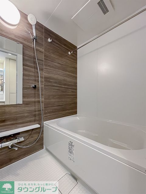 バス・シャワールーム　※写真は同タイプ住戸です。