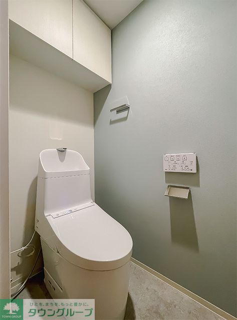 トイレ　※写真は同タイプ住戸です。