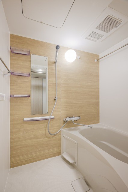 バス・シャワールーム