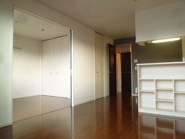 居室・リビング　※同建物別室参照