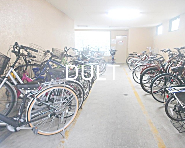 その他共有部分　駐輪場です。