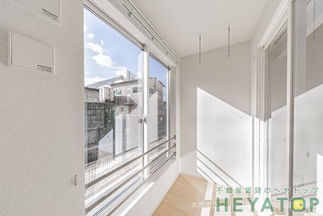 バルコニー　サンルーム（同社同タイプ使用写真）