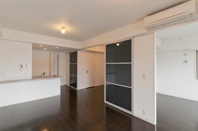 居室・リビング　同タイプ別部屋のお写真です