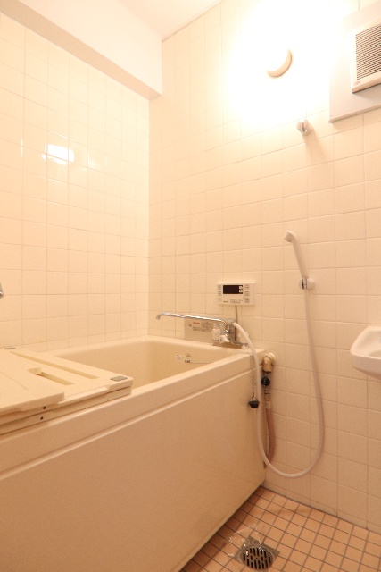 バス・シャワールーム　別室の参考写真です。※現況優先