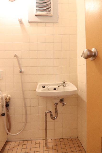 洗面設備　別室の参考写真です。※現況優先