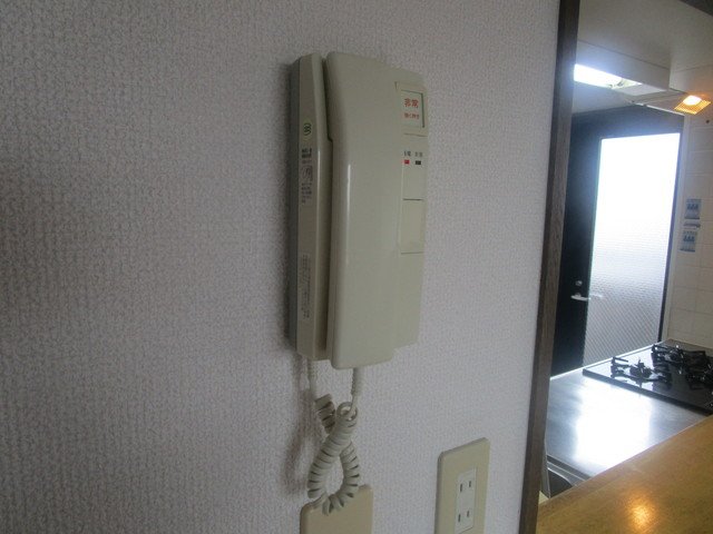 セキュリティ　ＴＶモニターホン交換済