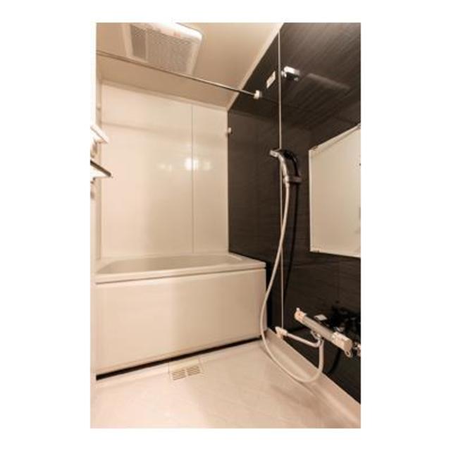 バス・シャワールーム　※写真は同タイプ住戸です。
