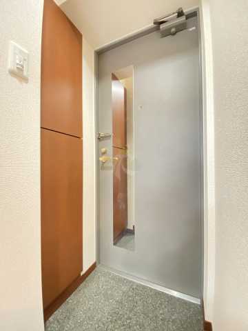 玄関　トーシンフェニックス高円寺南