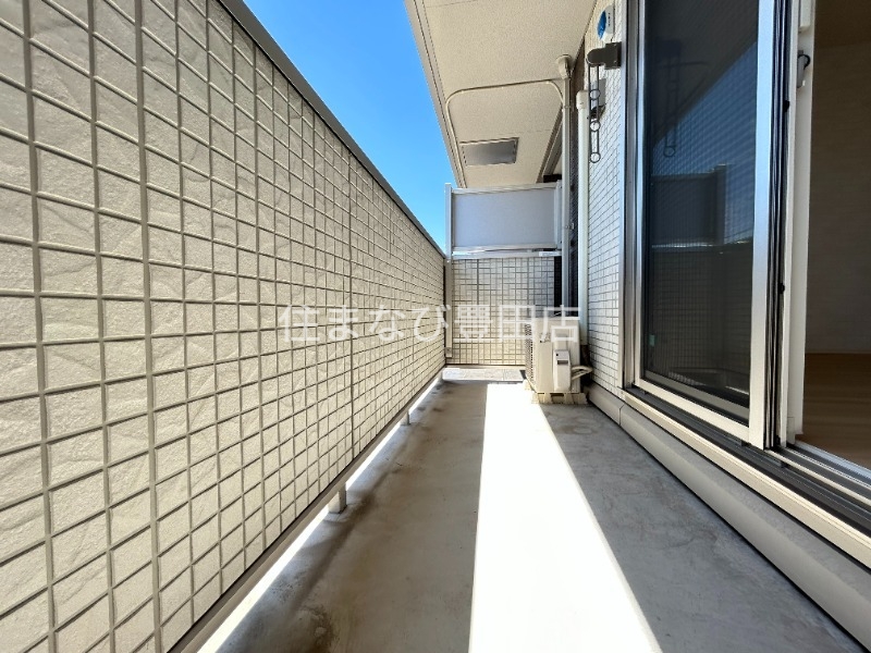 バルコニー　同型別部屋写真