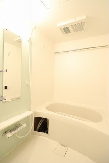 バス・シャワールーム　★浴室乾燥機付き★