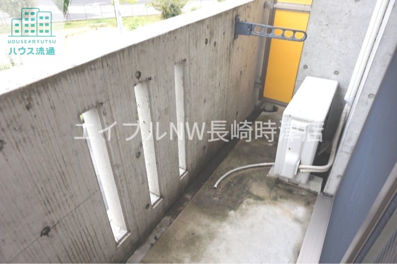 バルコニー　※別号室の写真になります。