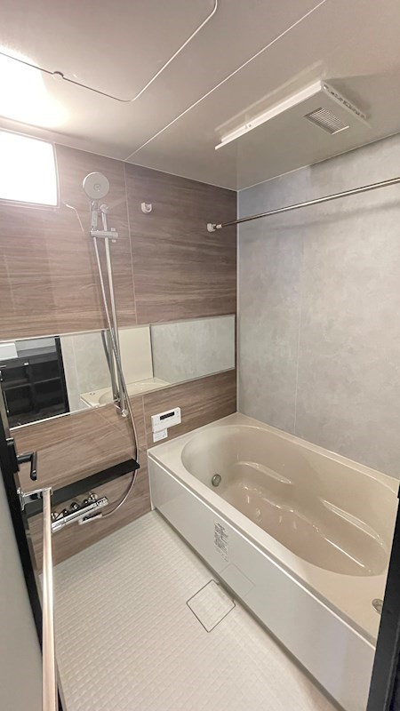 バス・シャワールーム