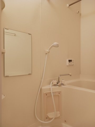 バス・シャワールーム　ゆったり過ごせるお風呂です