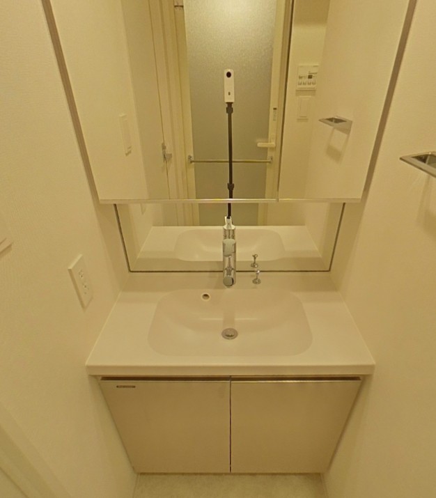 洗面設備　脱衣スペースもあります