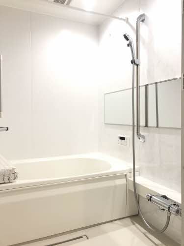 バス・シャワールーム　浴室