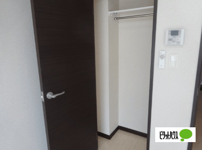 収納　同物件別部屋