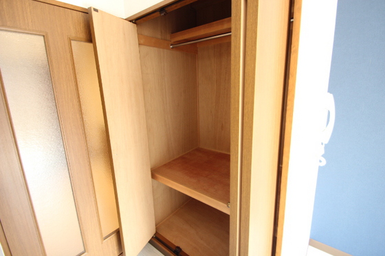 収納　※別号室の写真です