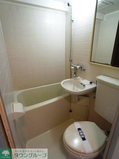 バス・シャワールーム