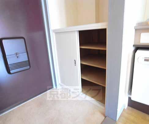 その他設備　シューズボックスです。