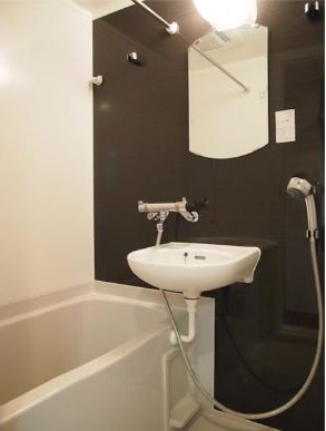 バス・シャワールーム　バストイレ別★（同一仕様写真）