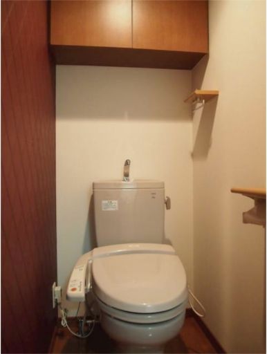 トイレ　トイレルーム（同一仕様写真）