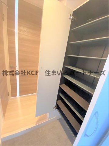 玄関　同型タイプ