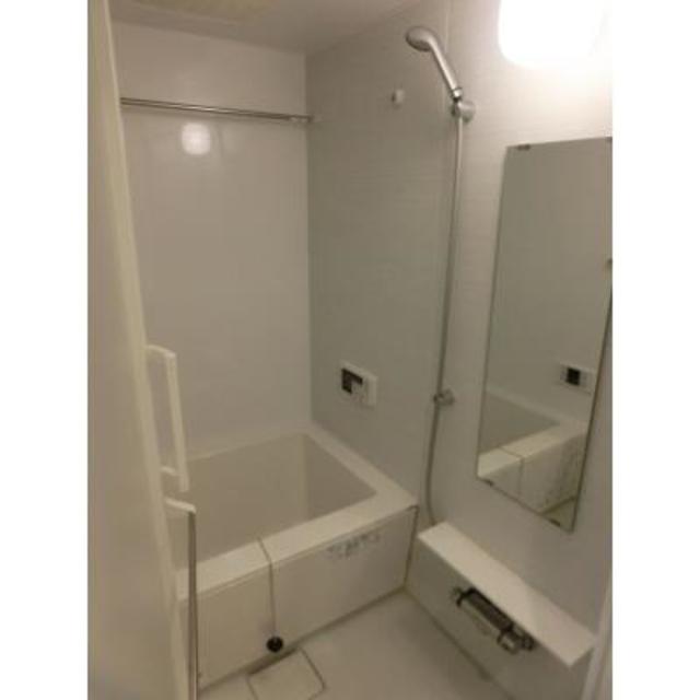 バス・シャワールーム　※写真は同タイプ住戸です。