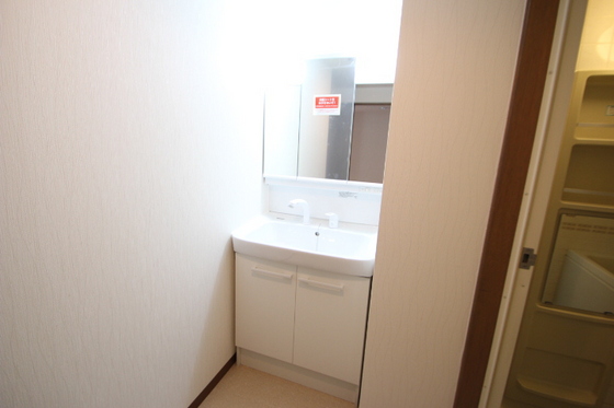 洗面設備　※別部屋の写真です