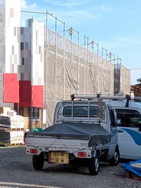 建物外観　建築中